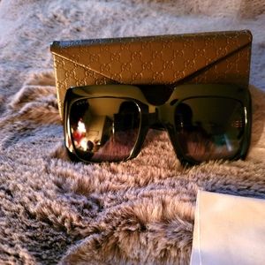 Gucci sunglasses